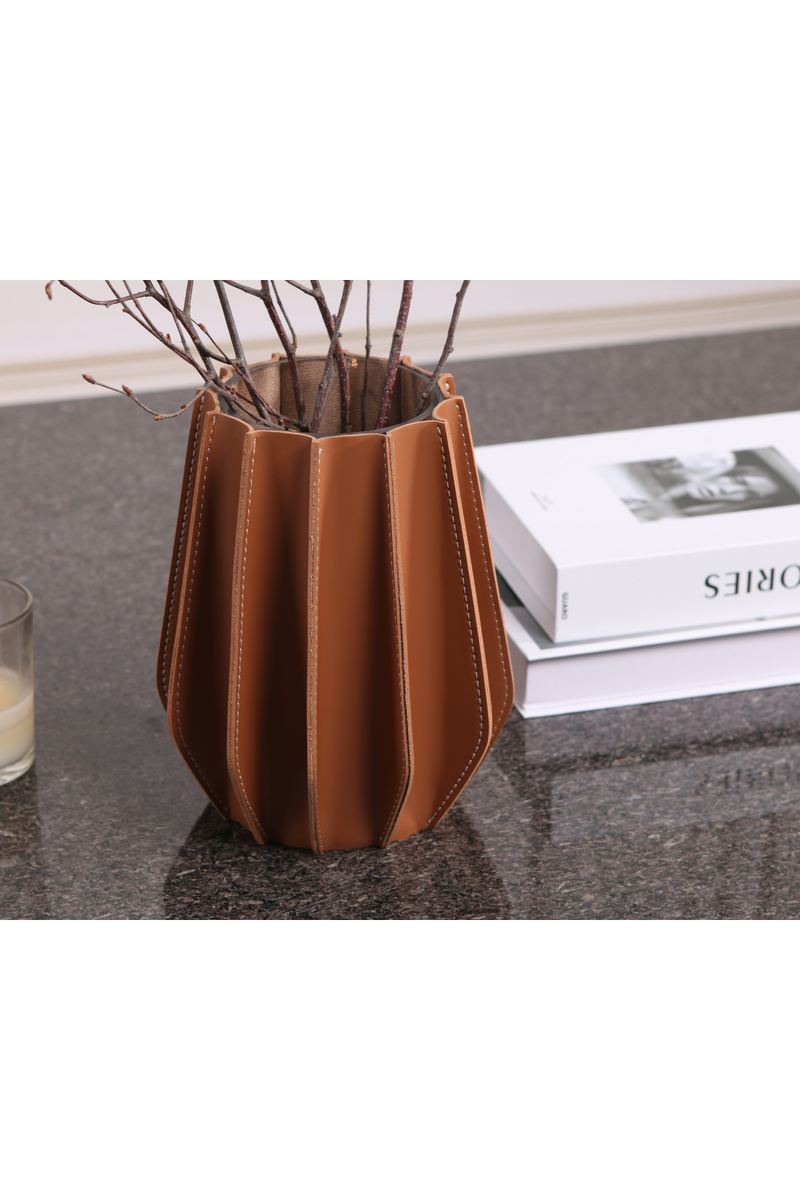 Brown Leather Fluted Vase | Liang & Eimil Juana | Oroatrade.com