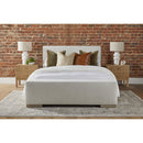 Modern European furniture - Minimalist Upholstered Bed - www.oroa.com