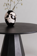 Concrete Indoor/Outdoor Dining Table | Novi Living Templo | Oroa.com