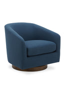 Curved Swivel Accent Chair | Novi Living Oscy | Oroatrade.com