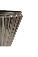 Cast Aluminum Tapered Vase | Novi Living Jade | Oroa.com