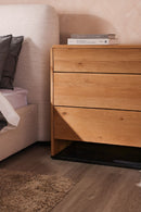 Hospitality furniture - White Linen Queen Bed - www.oroatrade.com