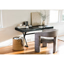 Modern 3-Legged Dining Chair | Novi Living Elo | Oroa.com