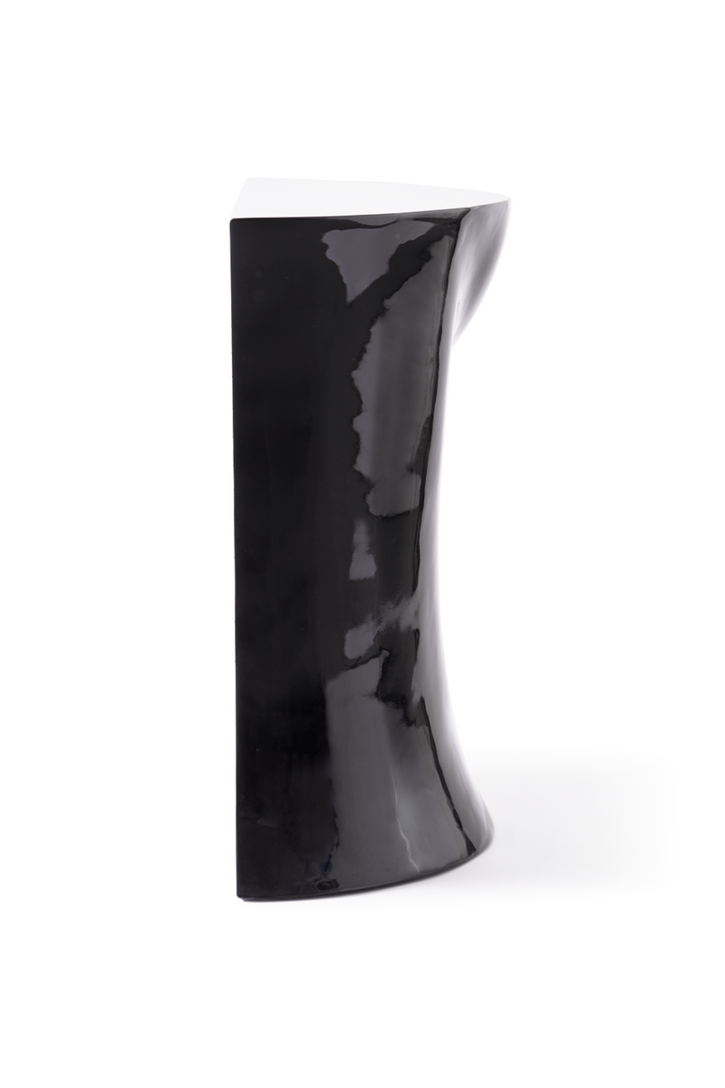 Sculptural Chin Coffee Table | Pols Potten Head Left | Oroatrade.com