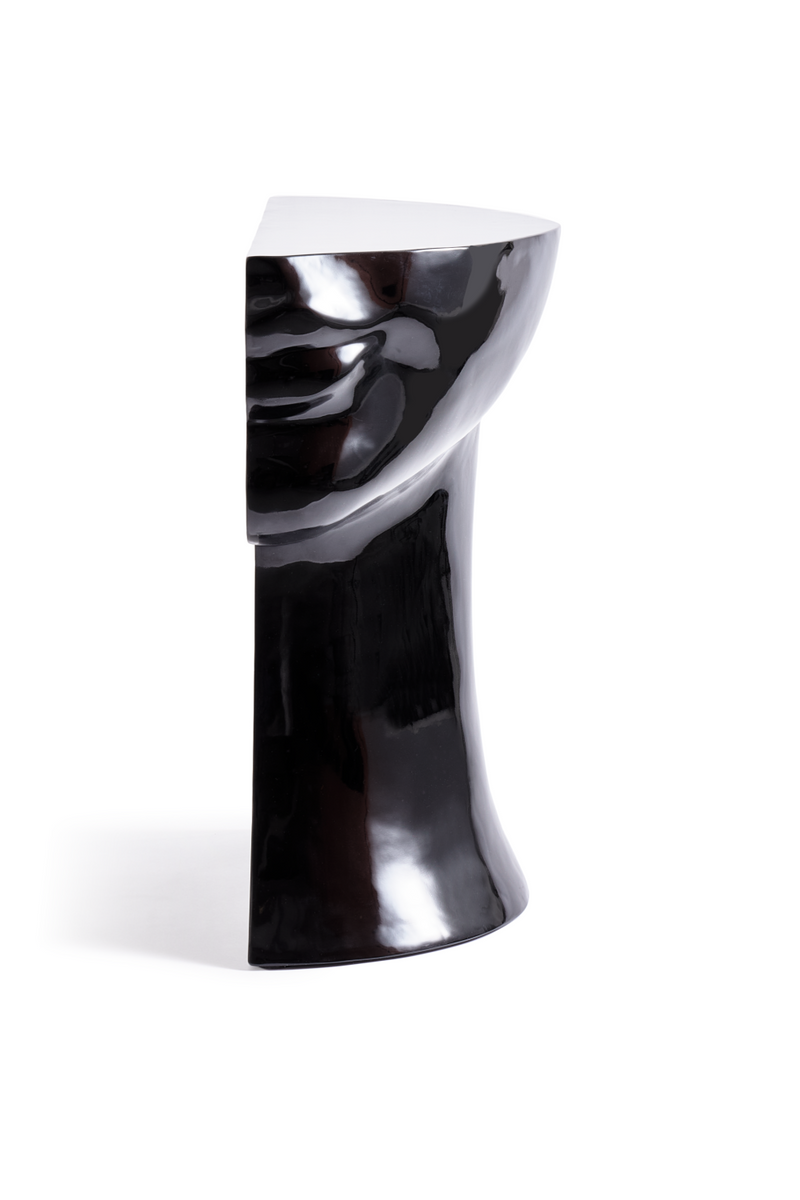 Sculptural Chin Coffee Table | Pols Potten Head Right | Oroatrade.com