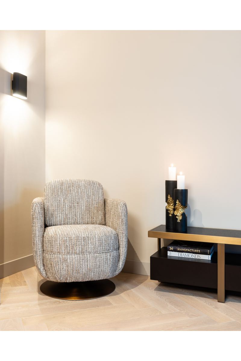 Upholstered Modern Swivel Chair | OROA Turner | Oroatrade.com
