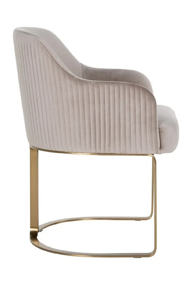  Velvet Modern Accent Chair | OROA Hadley | Oroatrade.com