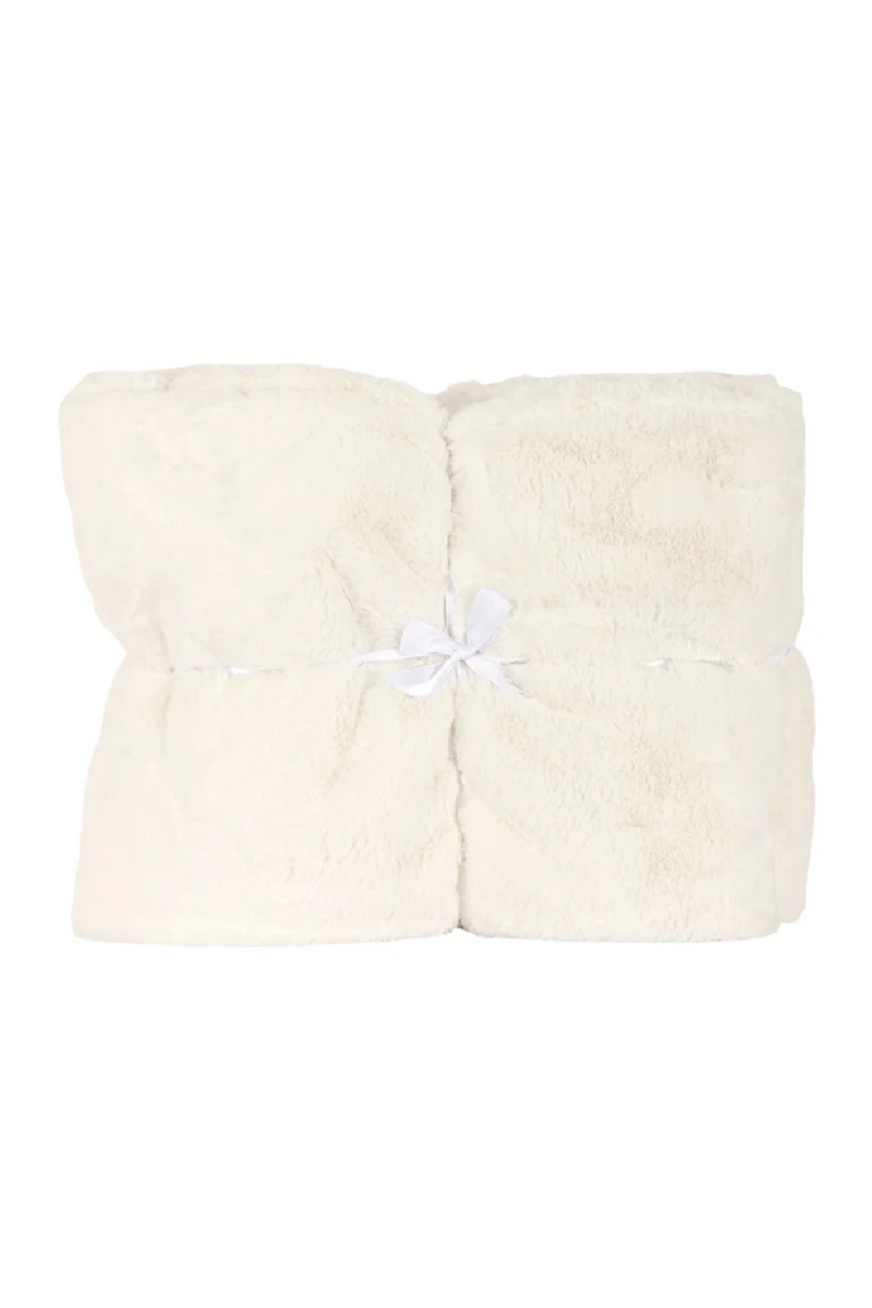 Off White Furry Blanket | OROA Yasmin | Oroatrade.com