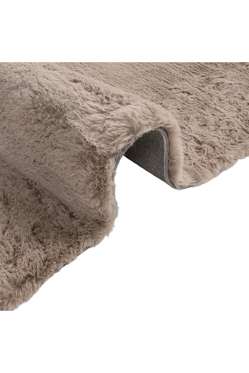 Taupe Fur Carpet 6'7" x 7'7" | OROA Saifo | Oroatrade.com