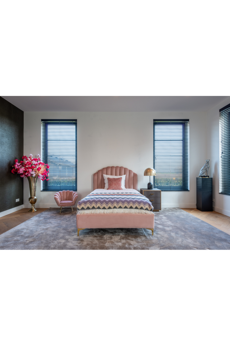 Beige Scalloped Kid's Lounge Chair | Richmond Interiors Charly | Oroatrade.com