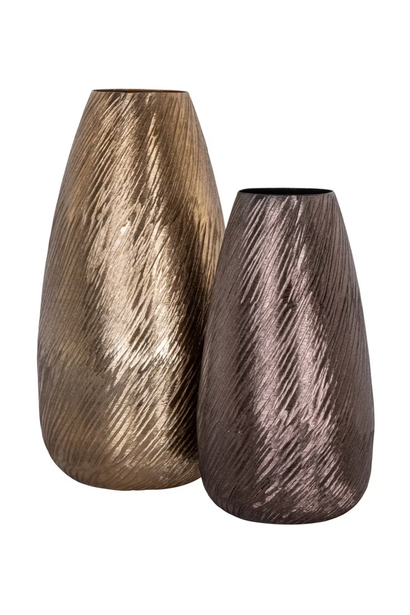 Gold Aluminum Long Vase | Richmond Interiors Riza | Oroatrade.com