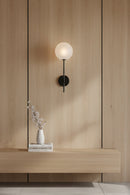 Glass Sphere Wall Lamp | Splendido Izora | Oroa.com