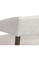 Brown Oak Leather Lounge Chair | Splendido Carlyle | Oroa.com