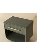 Modern Oak Curved Nightstand | Splendido Tarrant | Oroa.com