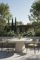 Sculptural Indoor/Outdoor Concrete Dining Table | Splendido Celica | Oroa.com