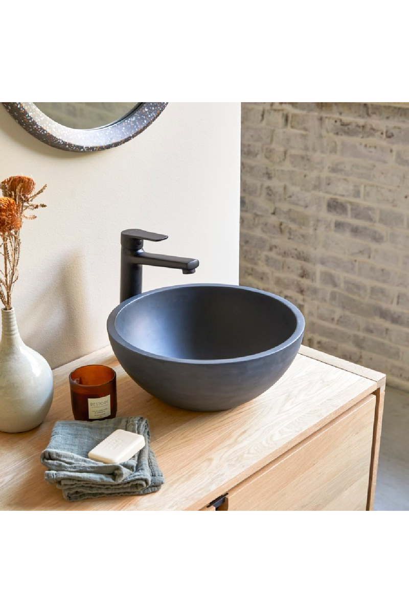 Round Black Terrazzo Bathroom Sink | Tikamoon Micha | Oroatrade.com