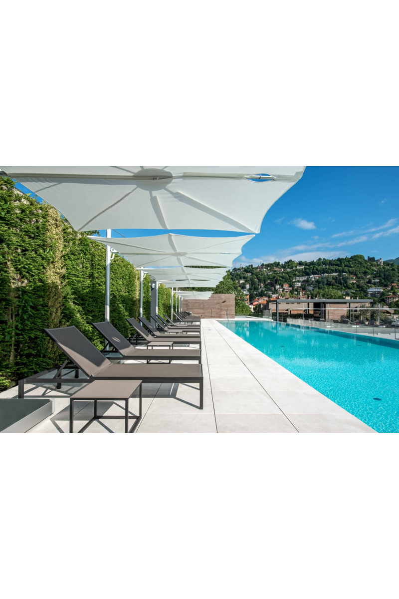 Cantilever Outdoor Umbrella ( 9’ 10’’) | Umbrosa Spectra | Oroatrade.com