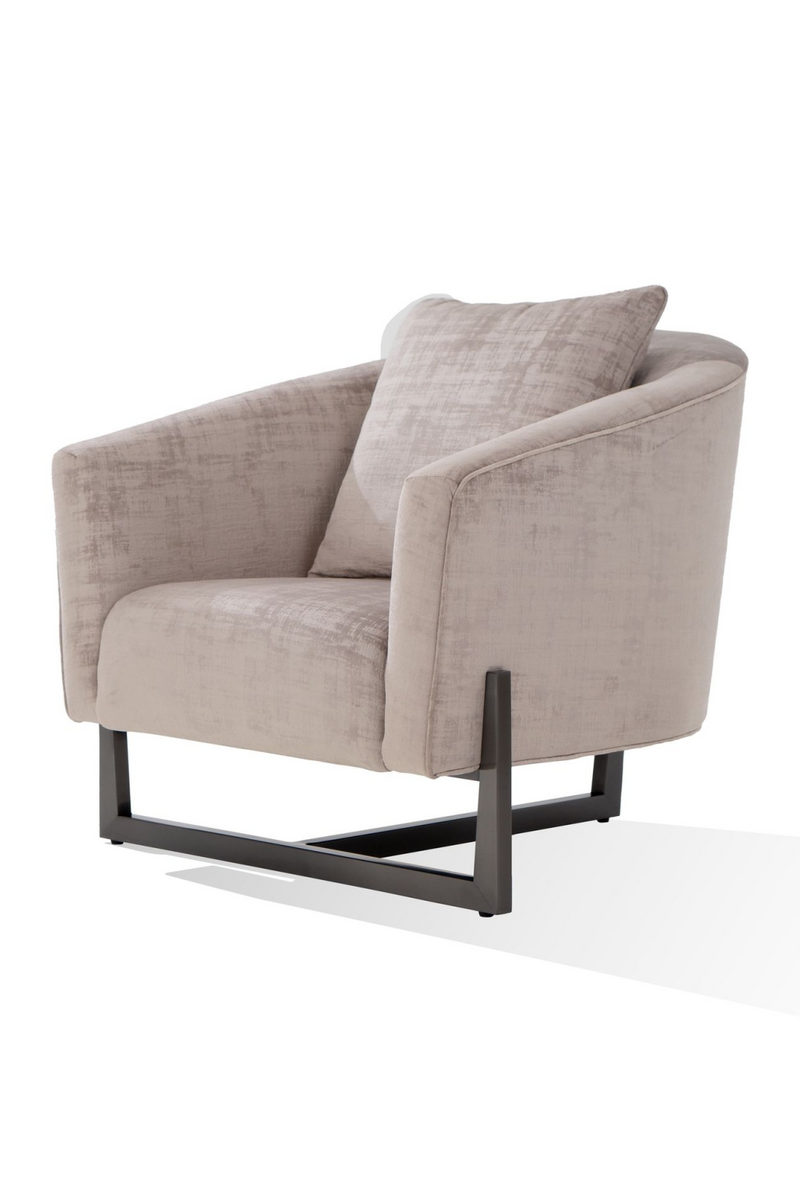 Bronze Cross Base Accent Chair | OROA Modern Forbis | Oroatrade.com