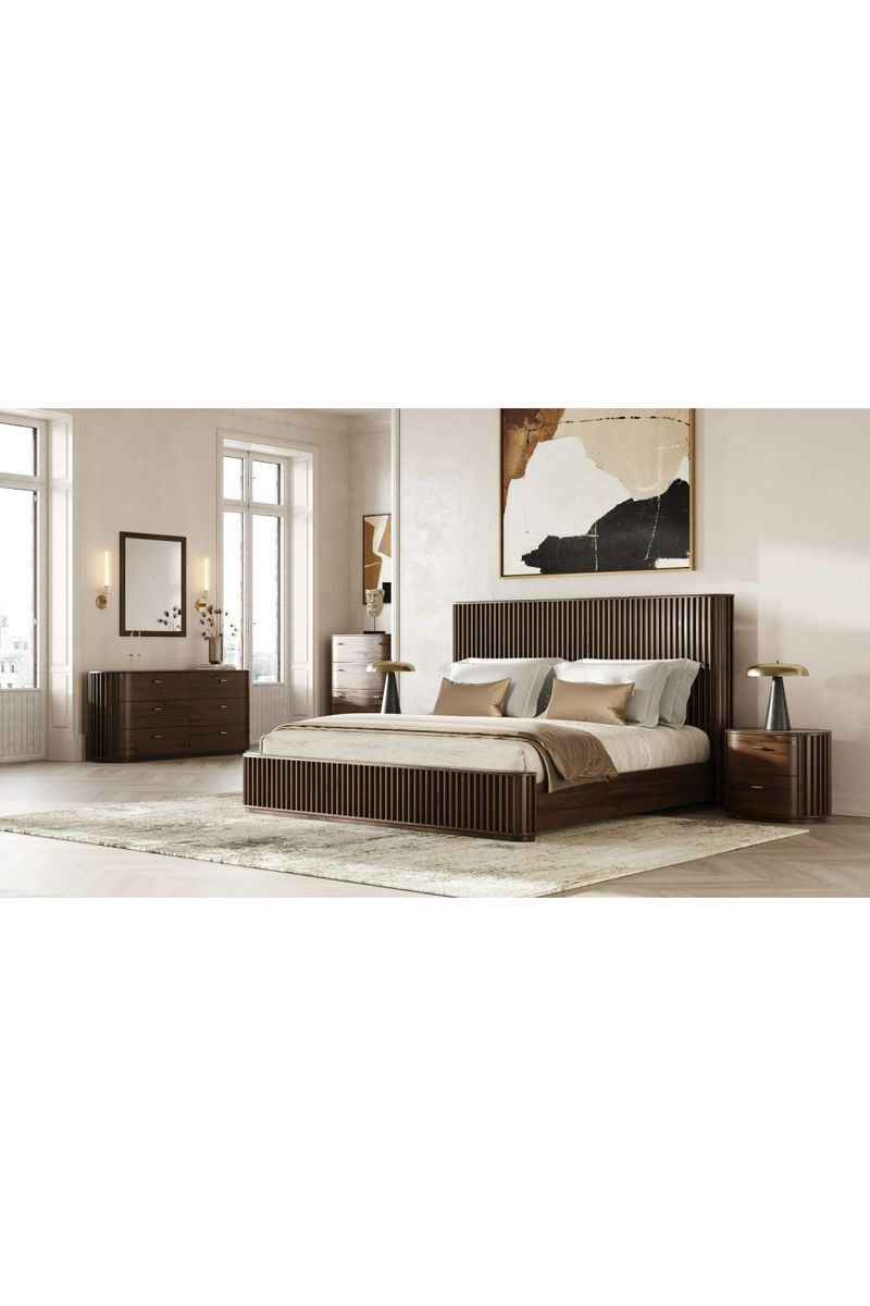 White Uphostered Dining Chair | OROA Modern Drea | Oroatrade.com