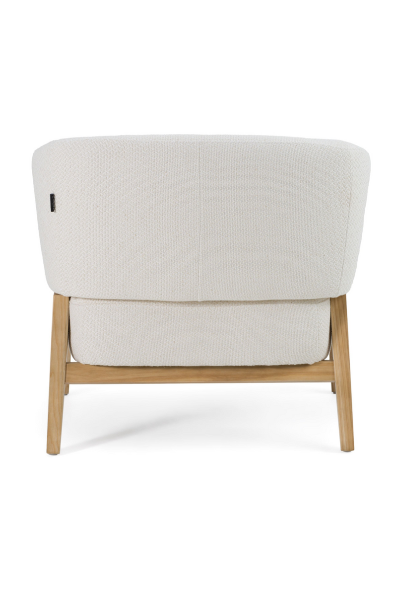 White Curved Accent Chair | OROA Modern Giselle | Oroatrade.com