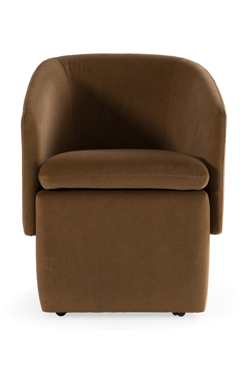 Curved Wheeled Dining Chair | OROA Modern Tassell | Oroatrade.com