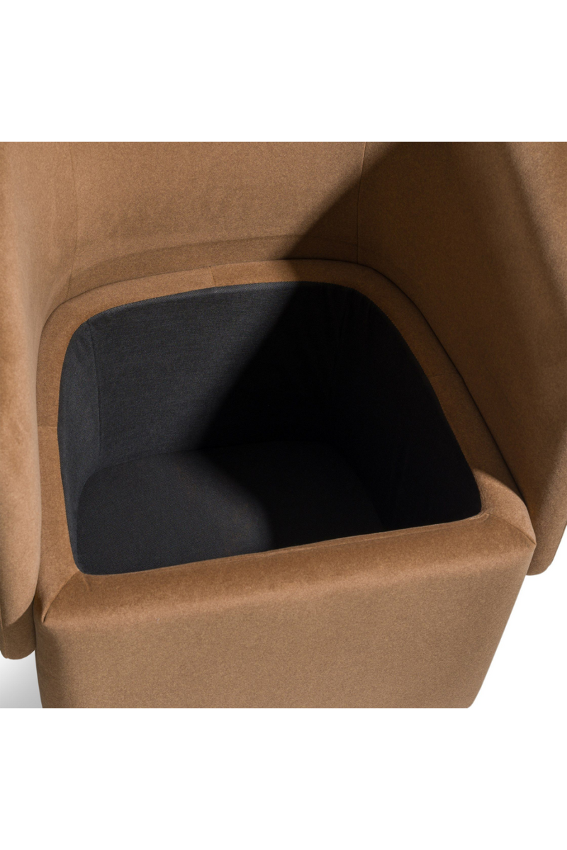 Curved Wheeled Dining Chair | OROA Modern Tassell | Oroatrade.com