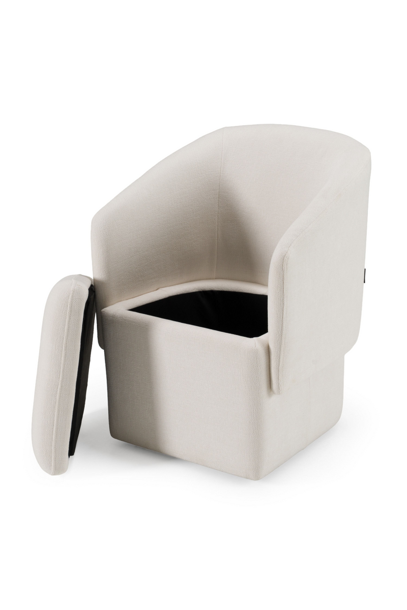 Curved Wheeled Dining Chair | OROA Modern Tassell | Oroatrade.com