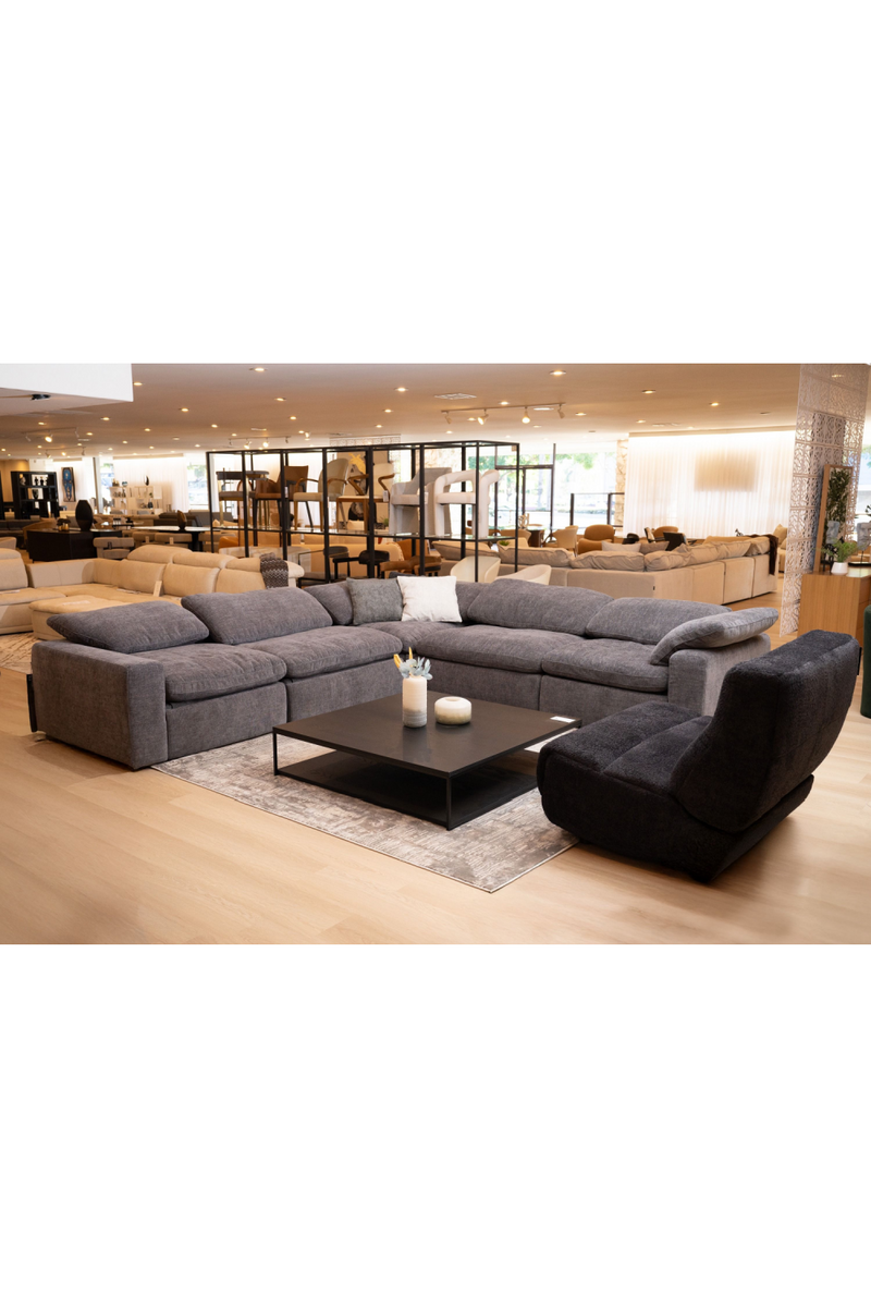 Power Recliner Sectional Sofa | OROA Modern Corinth | Oroatrade.com