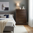 Brown Oak 5-Drawer Chest | OROA Modern Manhattan | Oroatrade.com