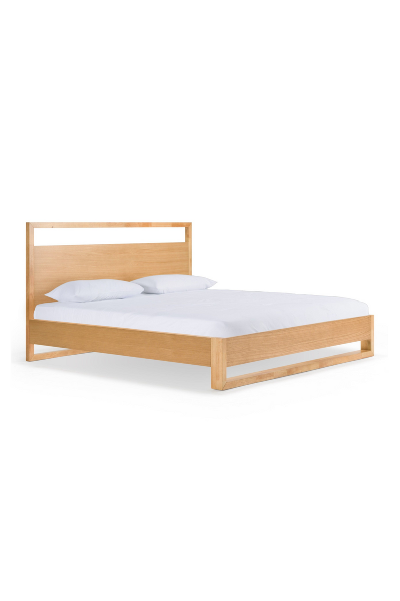 Natural Oak Minimalist Bed | OROA Modern Berlin | Oroatrade.com