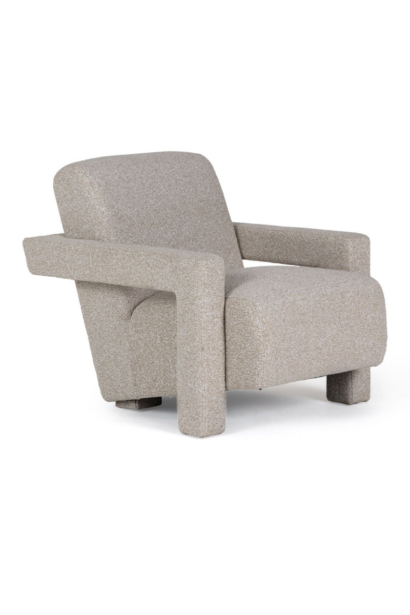 Upholstered Accent Armchair | OROA Modern Wylie | Oroatrade.com