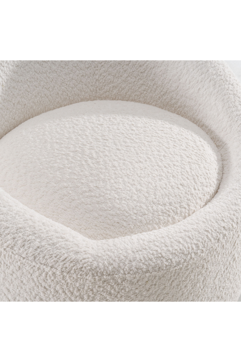 Round Upholstered Accent Chair | OROA Modern Frontier | Oroatrade.com