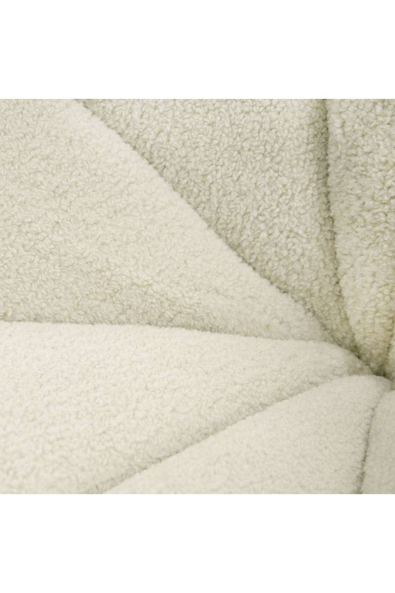 White Sherpa Tufted Swivel Chair | OROA Modern Vera | Oroatrade.com