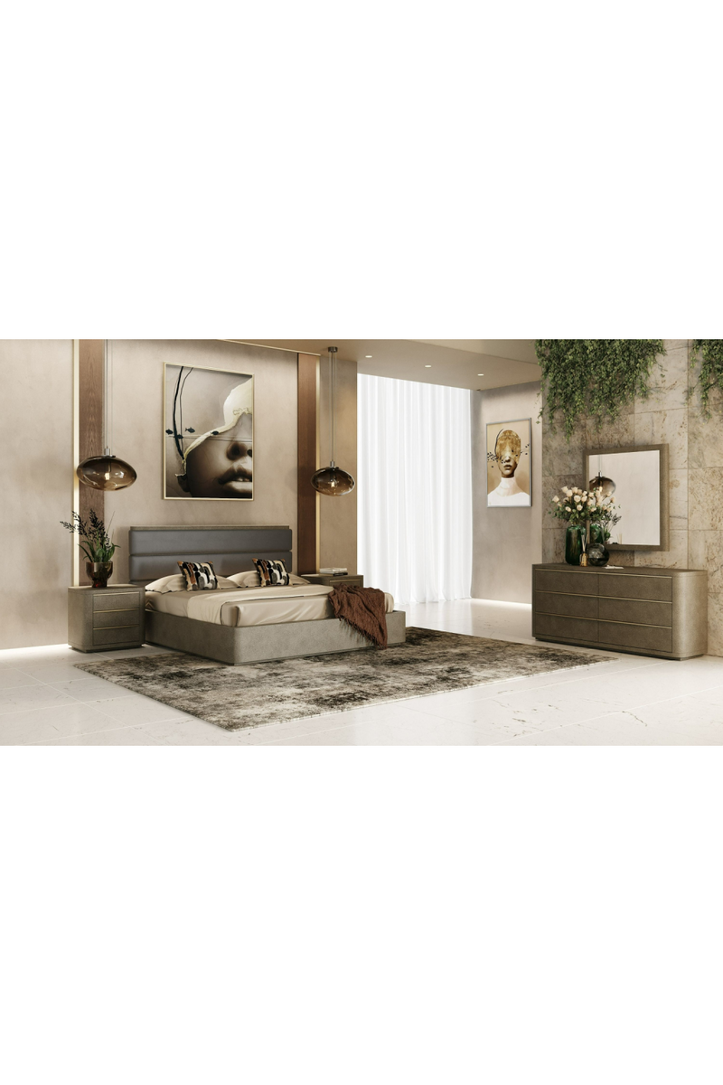 Beige Shagreen 3-Drawer Nightstand | OROA Modern Lois | Oroatrade.com