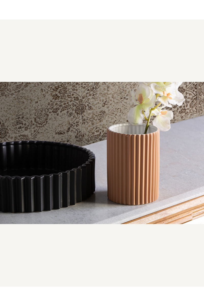 Black Stone Fluted Vase | Vical Home Plissé | Oroatrade.com