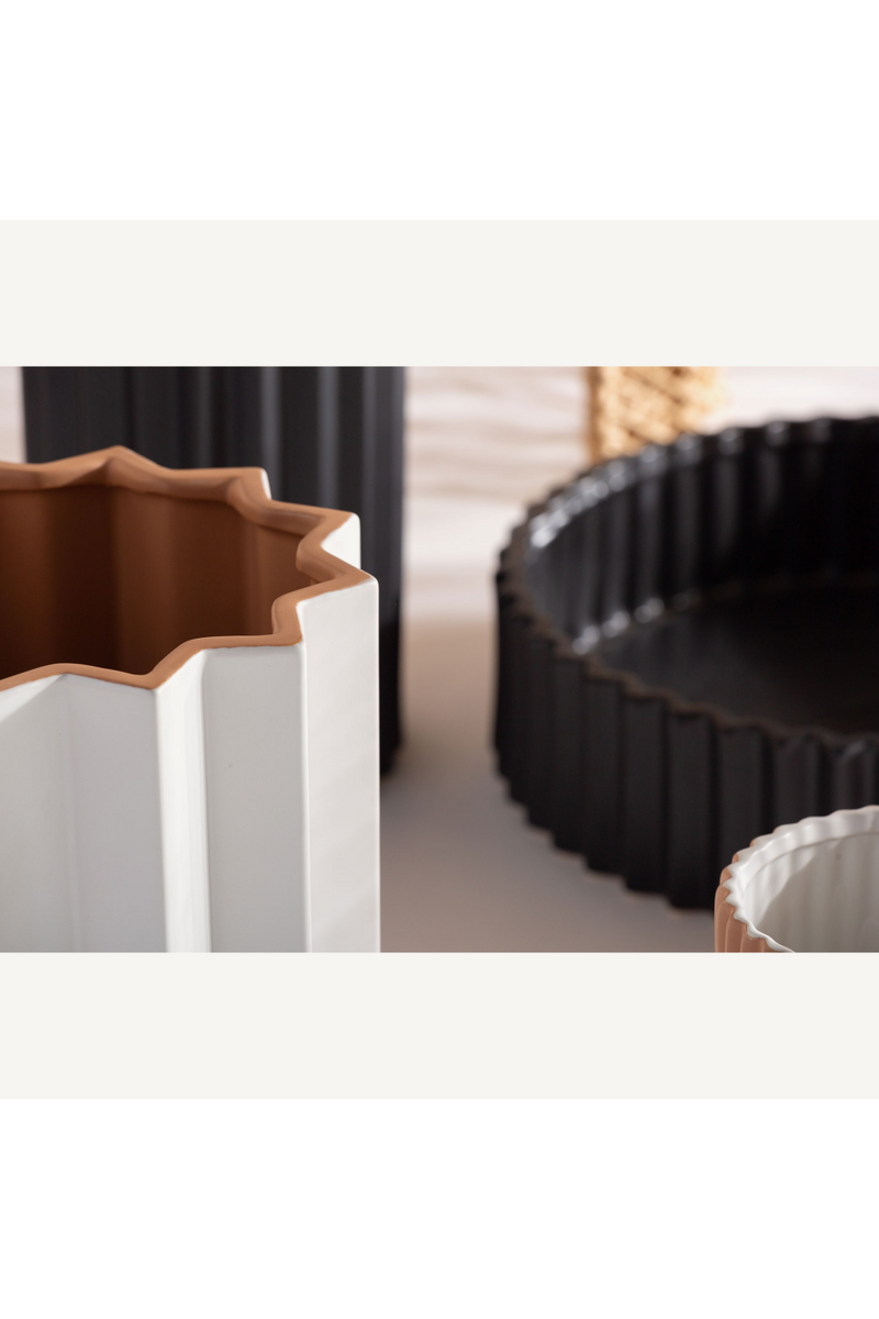 White Stone Fluted Vase | Vical Home Plissé | Oroatrade.com