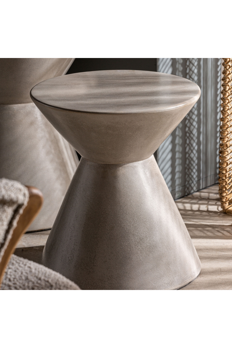 Cement Cone-Shaped Side Table | Vical Home Telfs | Oroatrade.com