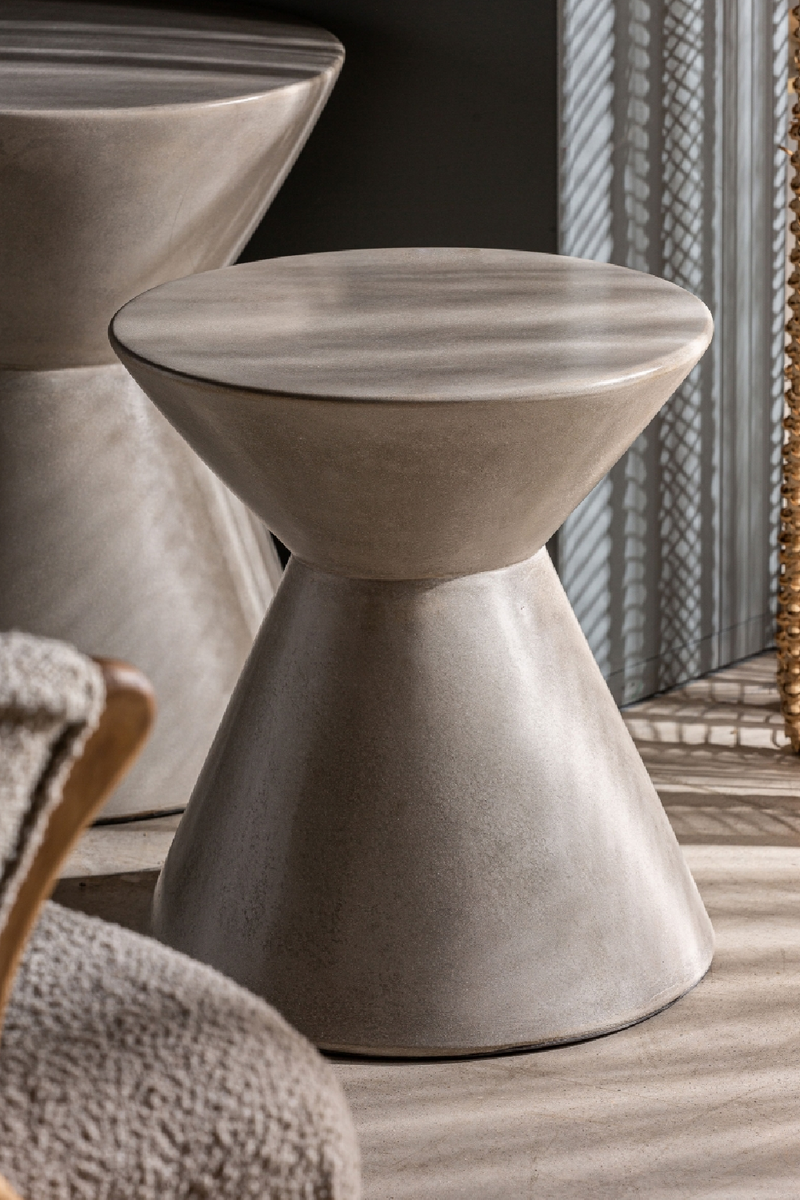 Cement Cone-Shaped Side Table | Vical Home Telfs | Oroatrade.com