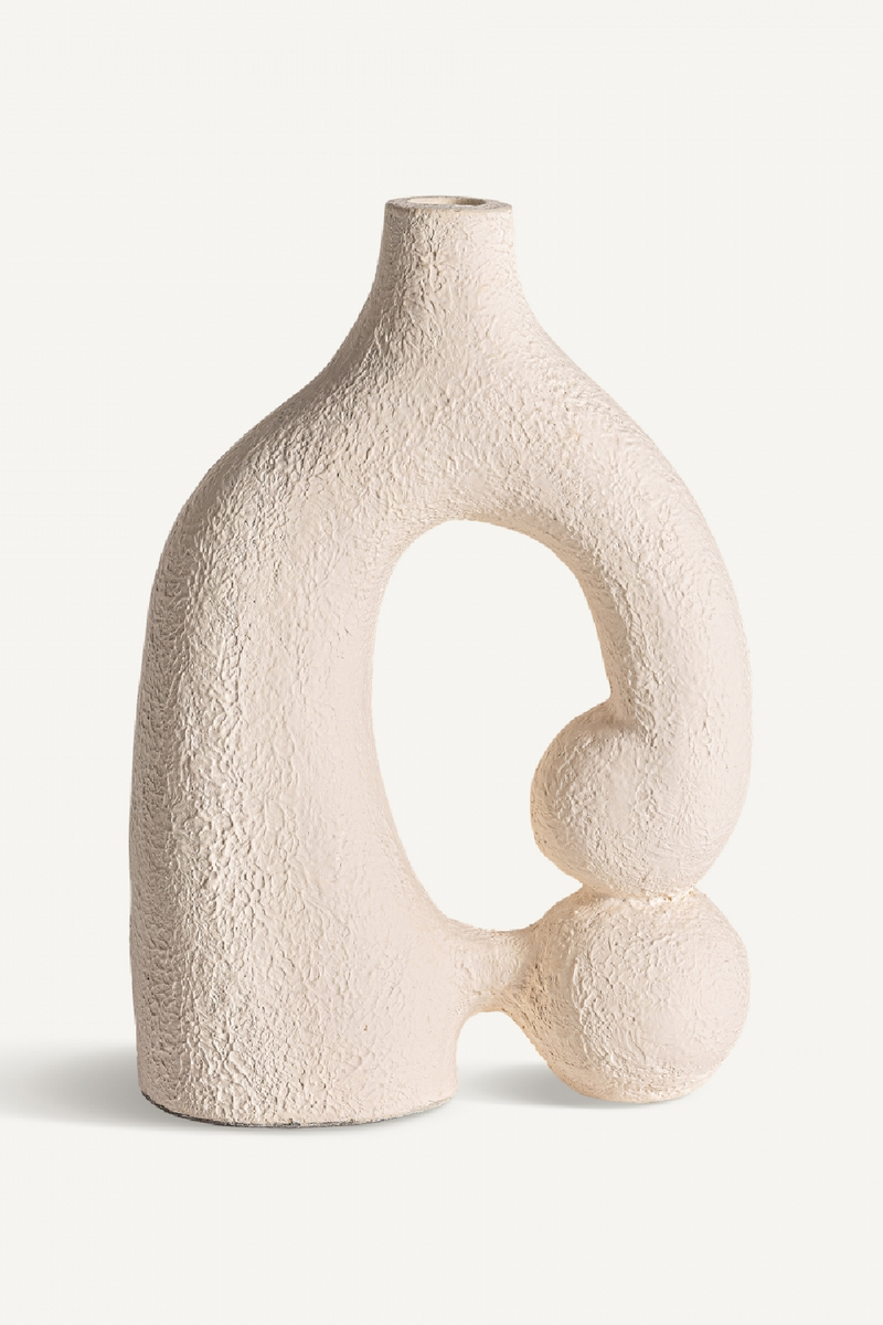 White Terracotta Sculptural Vase | Vical Home Turiff | Oroatrade.com