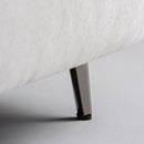 Hospitality furniture - Button-Tufted Bed - www.oroatrade.com