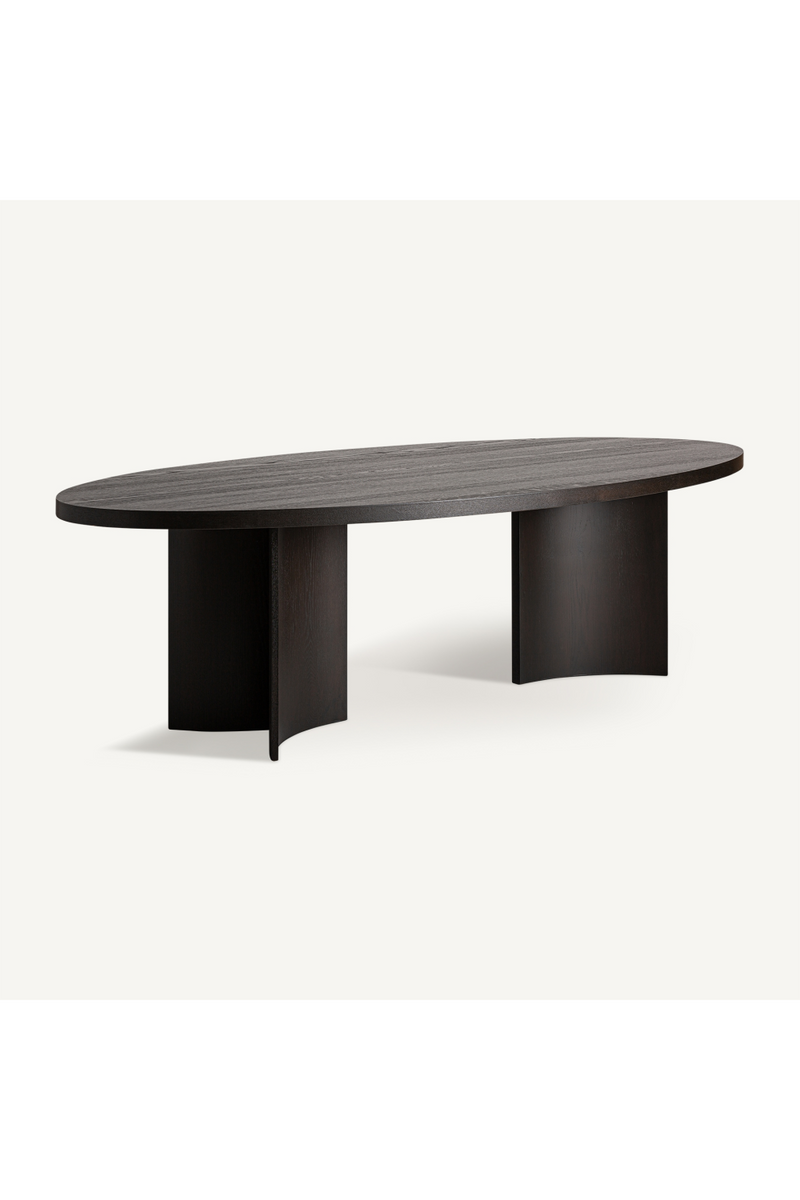 Brown Oak Oval Dining Table | Vical Home Neuvic | Oroatrade.com