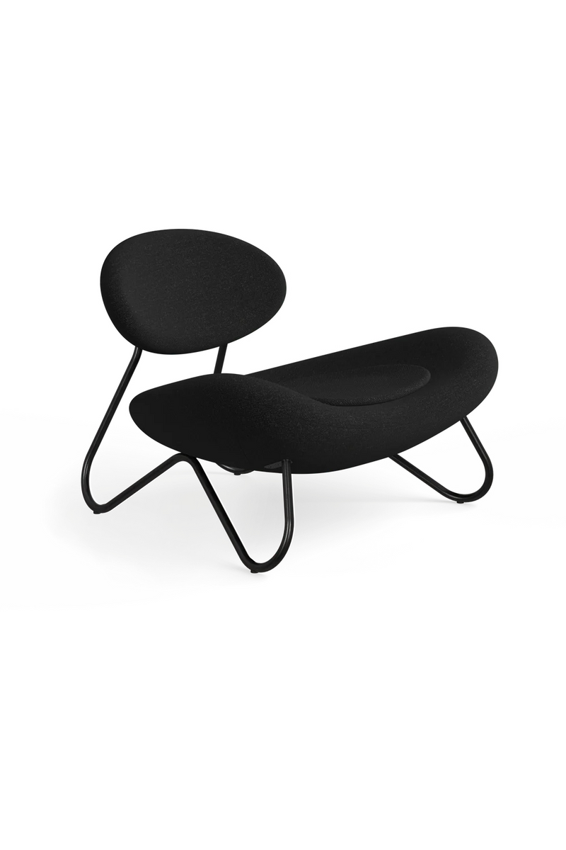 Black Modern Lounge Chair | WOUD Meadow | Oroatrade.com