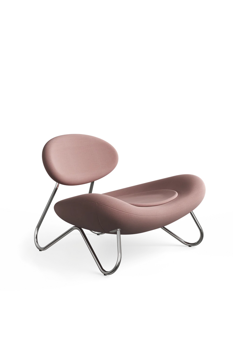 Pink Modern Lounge Chair | WOUD Meadow | Oroatrade.com