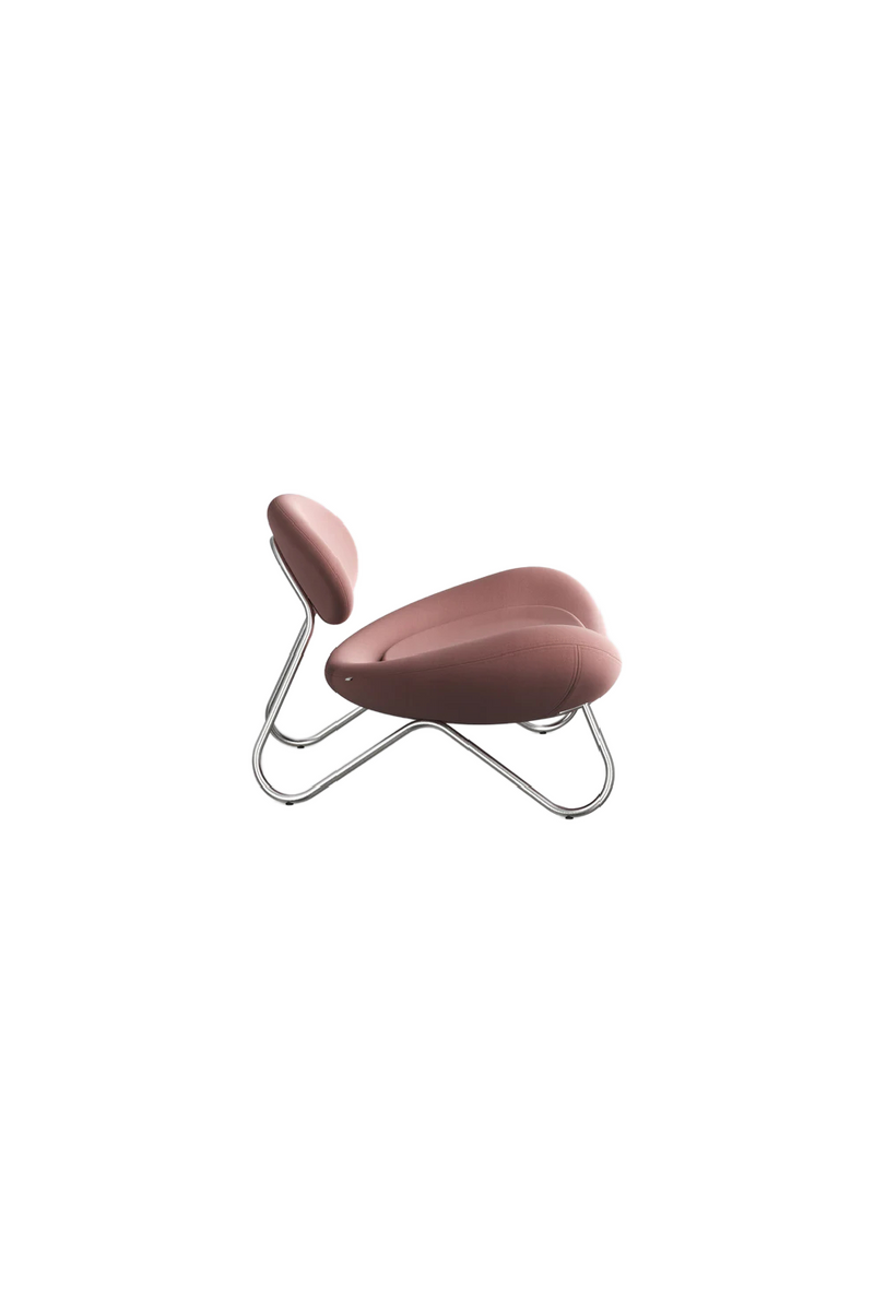 Pink Modern Lounge Chair | WOUD Meadow | Oroatrade.com