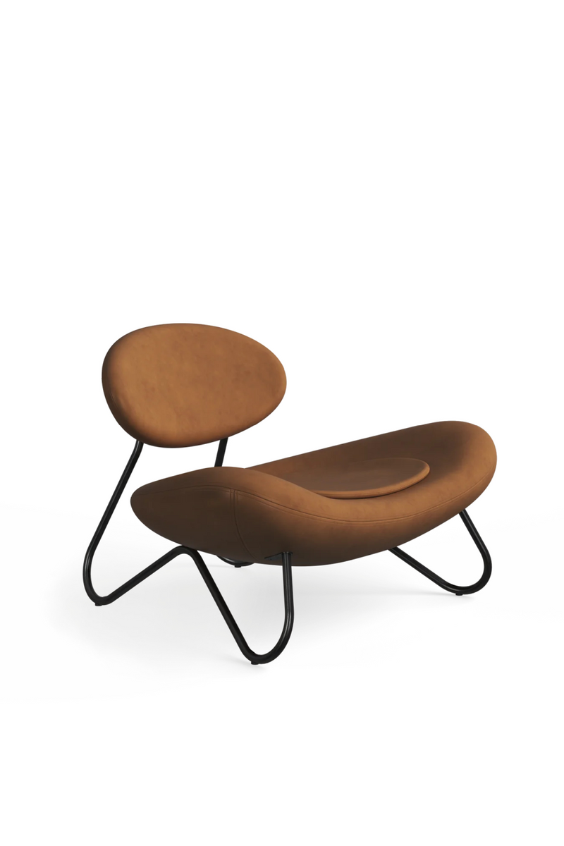 Brown Leather Modern Lounge Chair | WOUD Meadow | Oroatrade.com