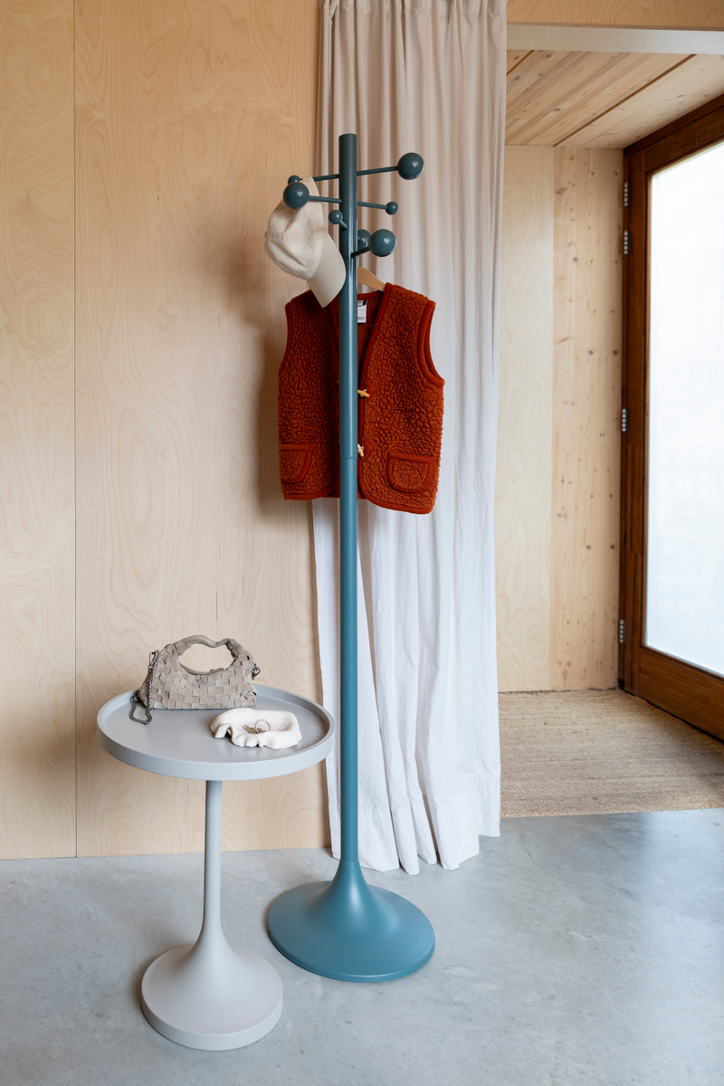 Rubber Wood Coat Rack | Zuiver Jason | Oroatrade.com