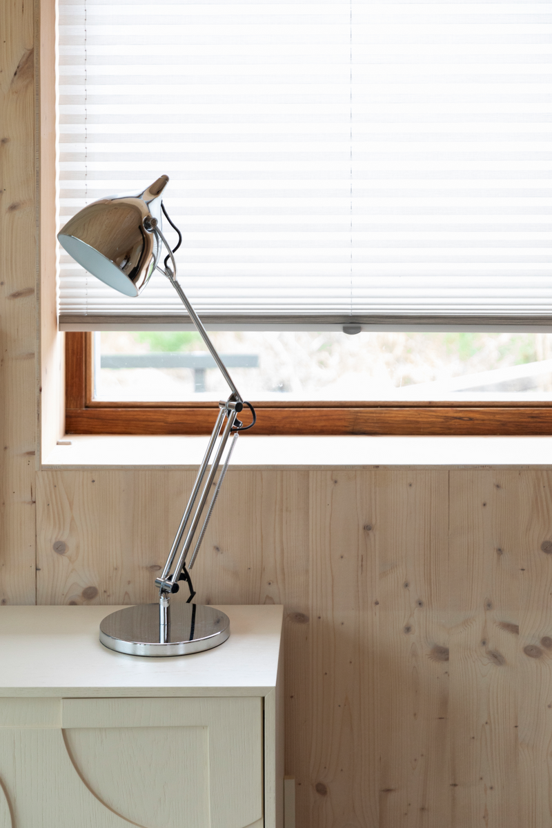Chrome Adjustable Desk Lamp | Zuiver Reader | Oroatrade.com