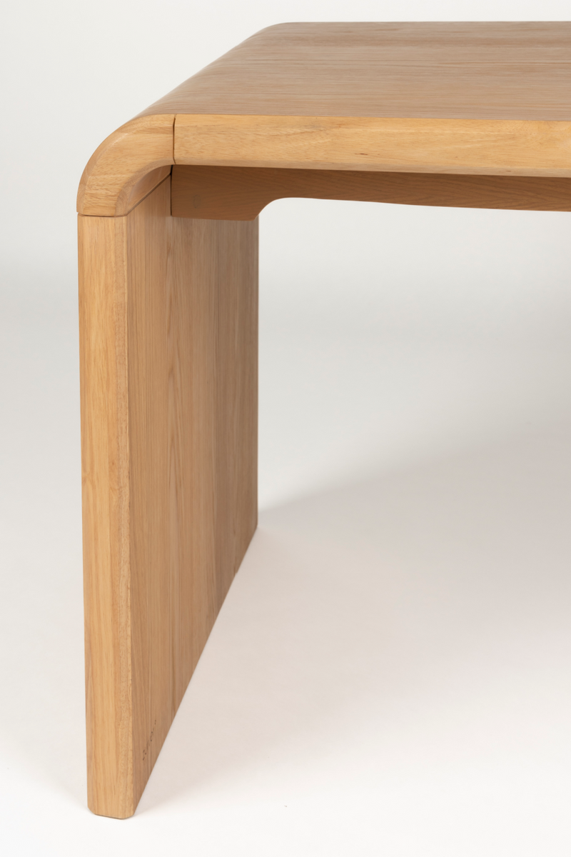 Oak Curved Dining Table | Zuiver Brave | Oroatrade.com