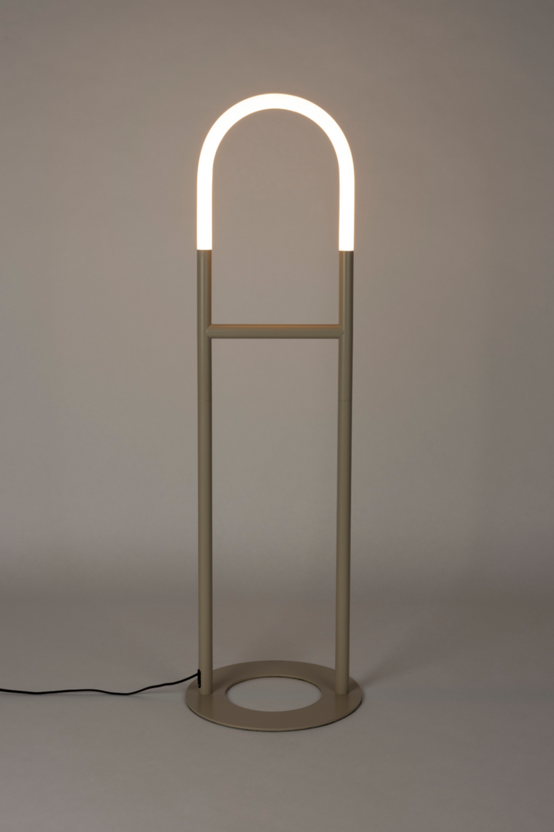 Sculptural Beige Floor Lamp | Zuiver Arch | Oroatrade.com