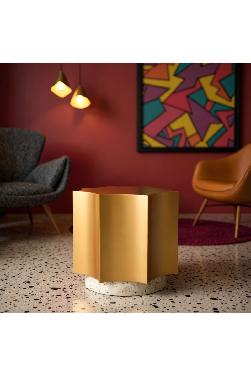 Gold Coved-Edged Side Table | OROA Modern Osam | Oroatrade.com